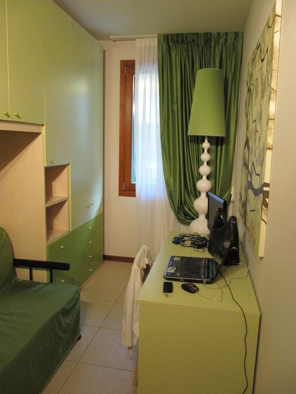 Apartment On Via Enrico Cialdini 3 Sirmione Zewnętrze zdjęcie